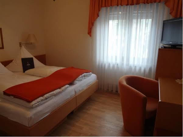 Hotel Rose Heidelberg Inklusive Fruehstueck & Saunanutzung Bagian luar foto